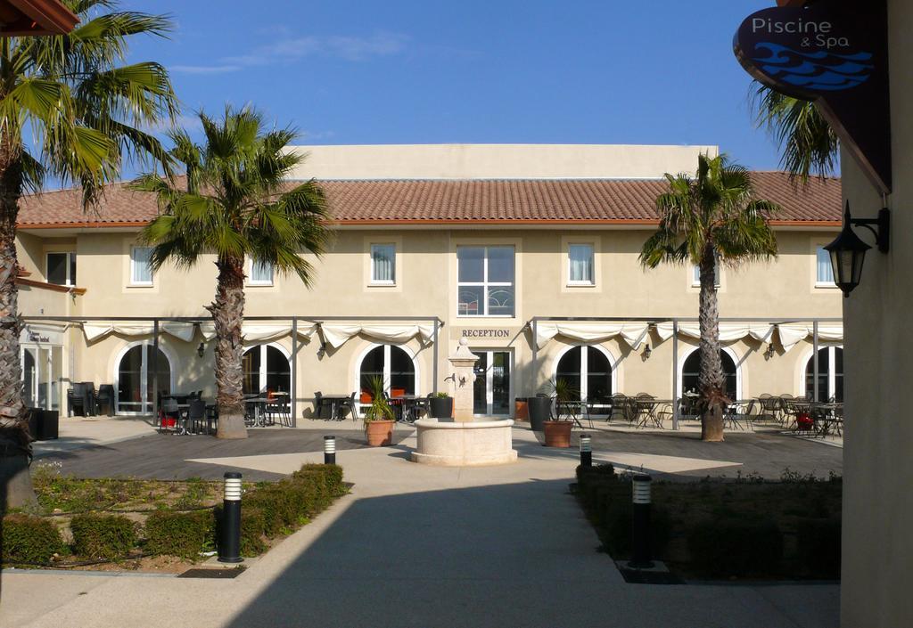 Hotel Restaurant Les Jasses De Camargue Gallargues-le-Montueux Exterior foto